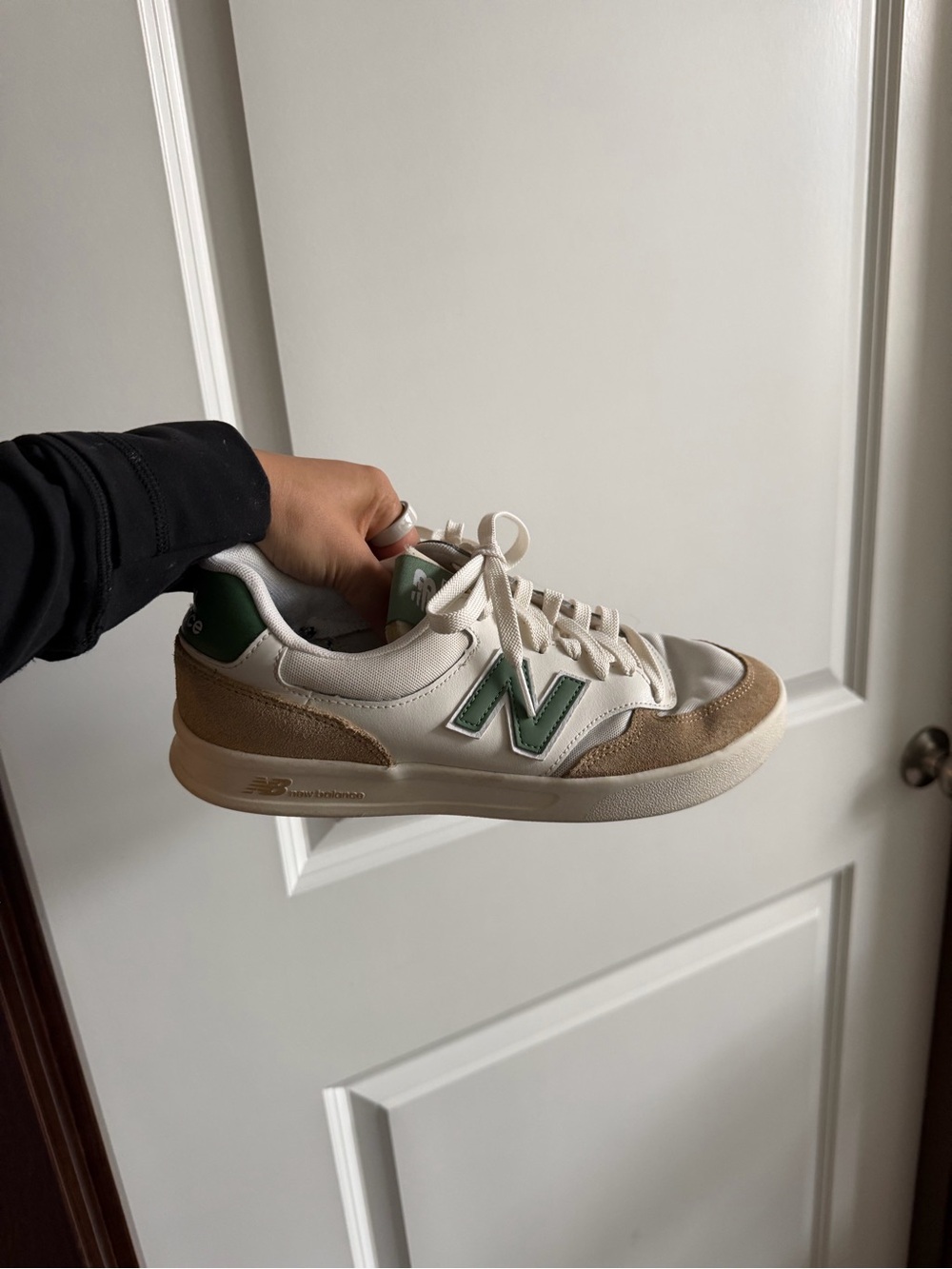 New Balance Men’s Low-Top Sneaker in White, Tan & Green